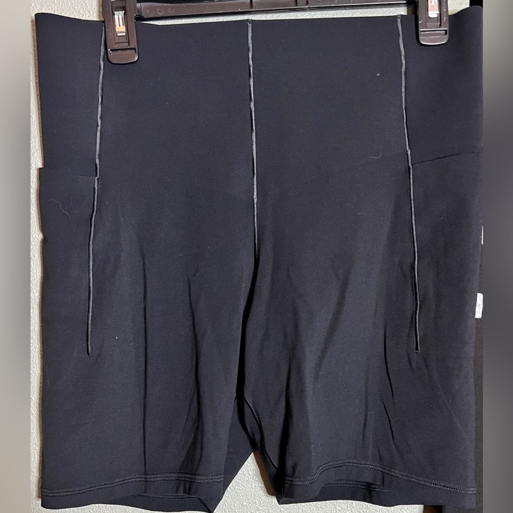 Offline by Aerie Athletic Black Shorts Size XL